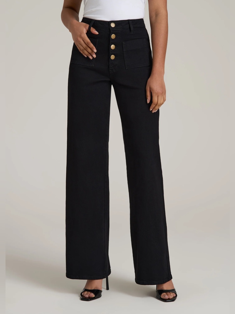 Black High-Waist Wide-Leg Jeans with Gold Buttons Size 31/35